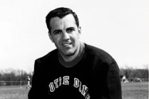 Ara Parseghian file photo adapted from va.gov image